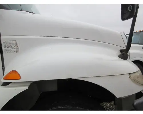 INTERNATIONAL 4300 Hood