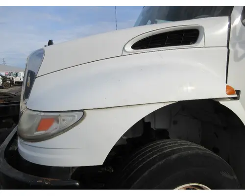 INTERNATIONAL 4300 Hood