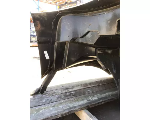 INTERNATIONAL 4300 Hood