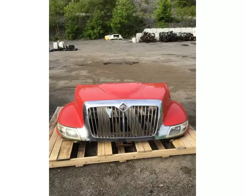 INTERNATIONAL 4300 Hood
