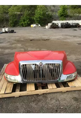 INTERNATIONAL 4300 Hood
