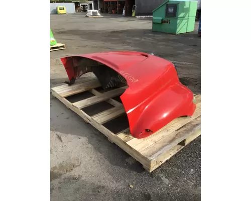 INTERNATIONAL 4300 Hood