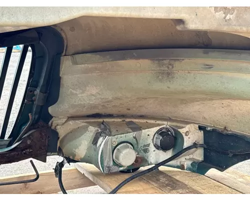INTERNATIONAL 4300 Hood