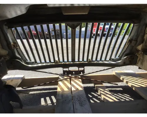 INTERNATIONAL 4300 Hood