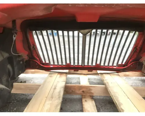 INTERNATIONAL 4300 Hood