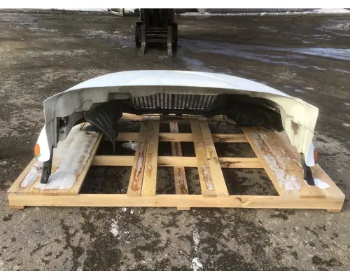 INTERNATIONAL 4300 Hood