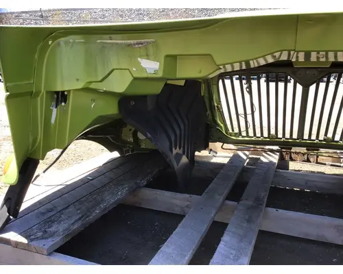 INTERNATIONAL 4300 Hood
