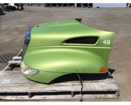 INTERNATIONAL 4300 Hood