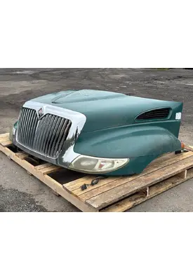 INTERNATIONAL 4300 Hood