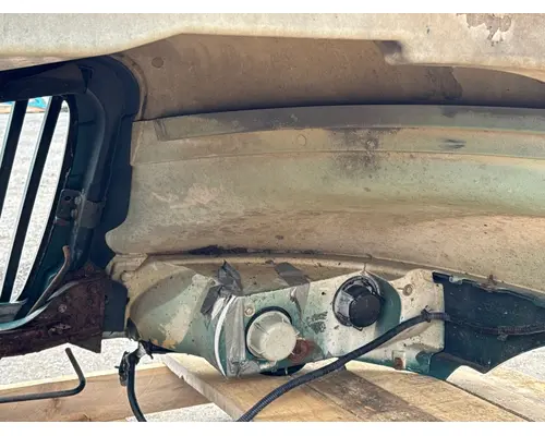 INTERNATIONAL 4300 Hood