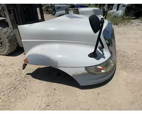INTERNATIONAL 4300 Hood