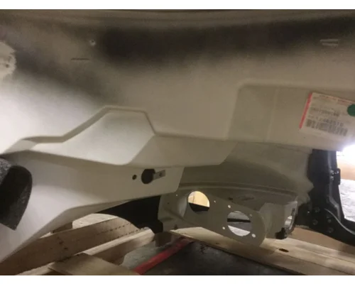 INTERNATIONAL 4300 Hood