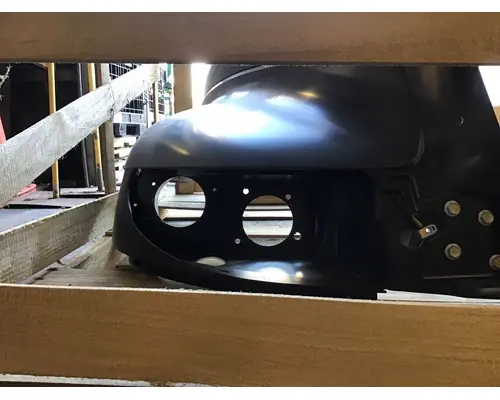 INTERNATIONAL 4300 Hood