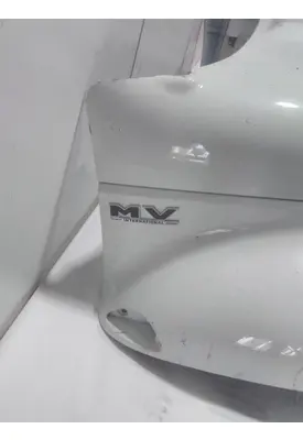 INTERNATIONAL 4300 Hood