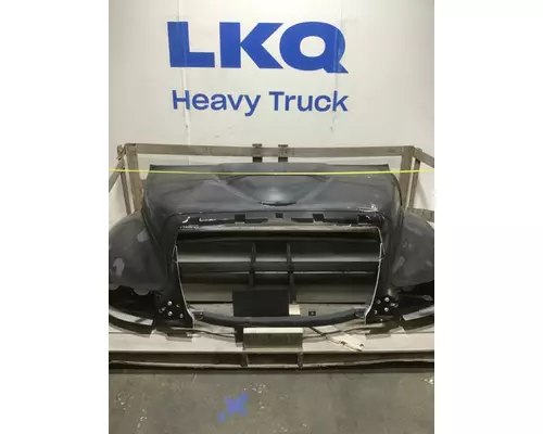 INTERNATIONAL 4300 Hood