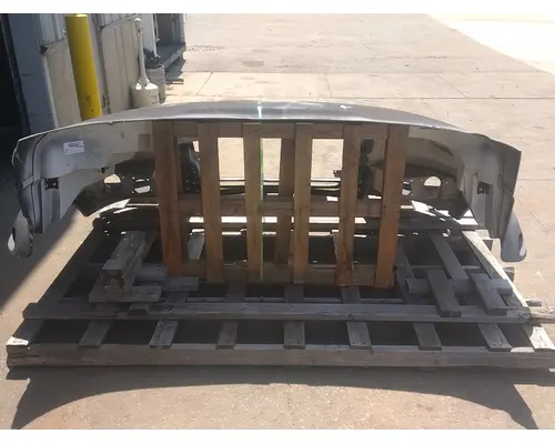 INTERNATIONAL 4300 Hood