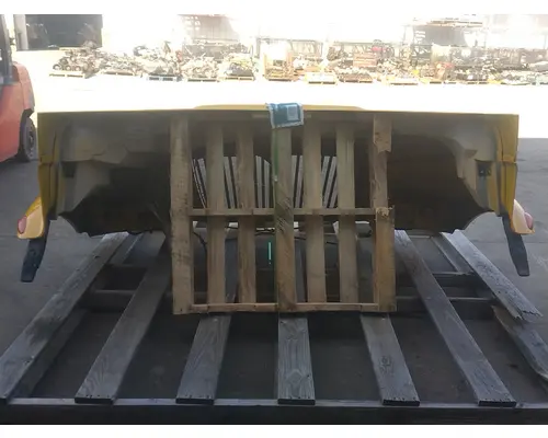 INTERNATIONAL 4300 Hood