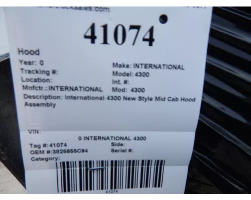 INTERNATIONAL 4300 Hood