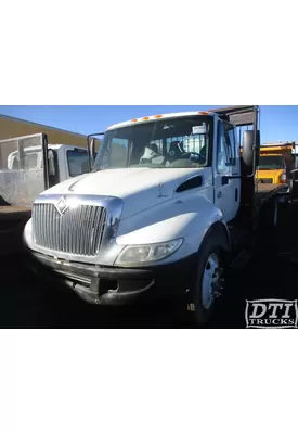 INTERNATIONAL 4300 Hood