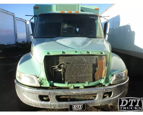 INTERNATIONAL 4300 Hood