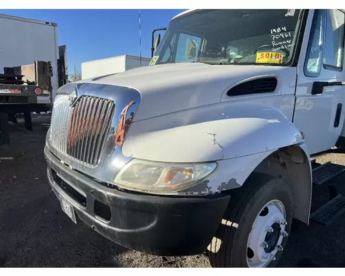 INTERNATIONAL 4300 Hood
