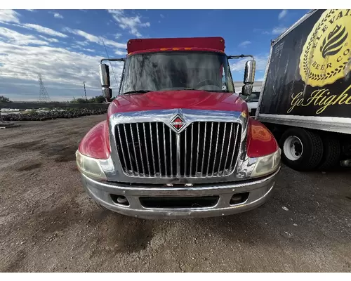 INTERNATIONAL 4300 Hood