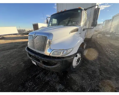 INTERNATIONAL 4300 Hood