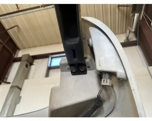 INTERNATIONAL 4300 Hood