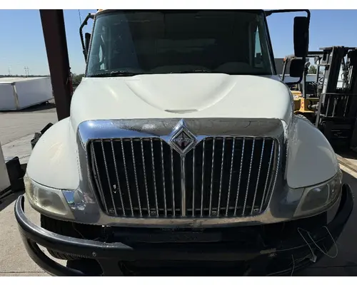 INTERNATIONAL 4300 Hood