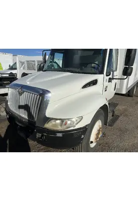 INTERNATIONAL 4300 Hood