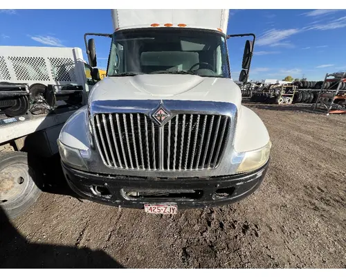 INTERNATIONAL 4300 Hood