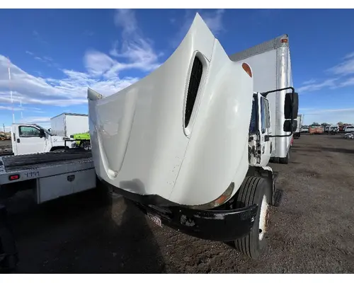 INTERNATIONAL 4300 Hood