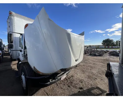 INTERNATIONAL 4300 Hood