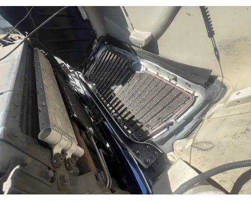 INTERNATIONAL 4300 Hood
