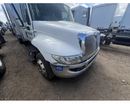 INTERNATIONAL 4300 Hood
