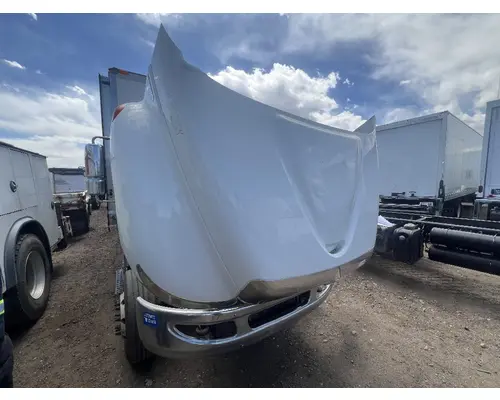 INTERNATIONAL 4300 Hood