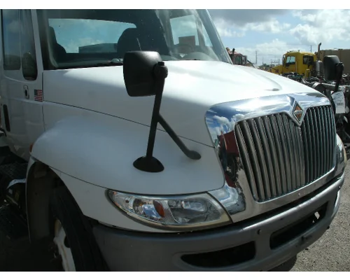 INTERNATIONAL 4300 Hood