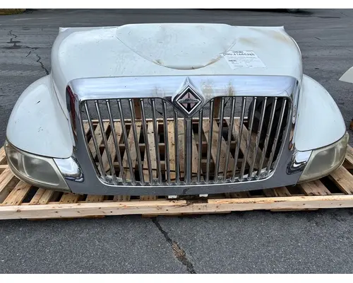 INTERNATIONAL 4300 Hood