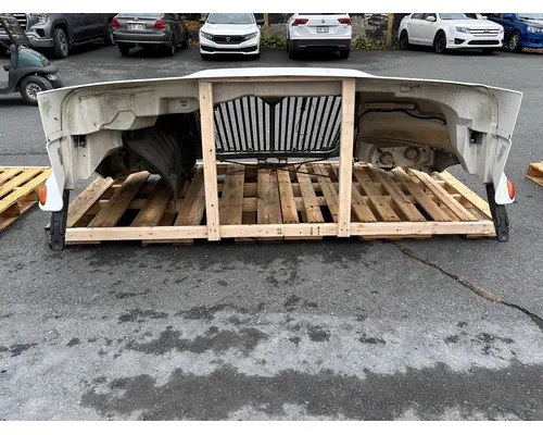 INTERNATIONAL 4300 Hood