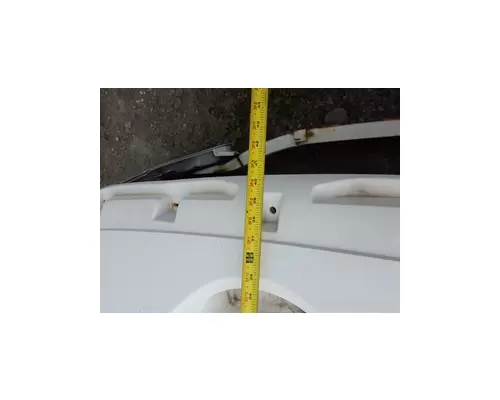 INTERNATIONAL 4300 Hood