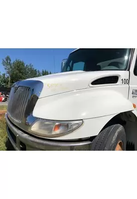 INTERNATIONAL 4300 Hood