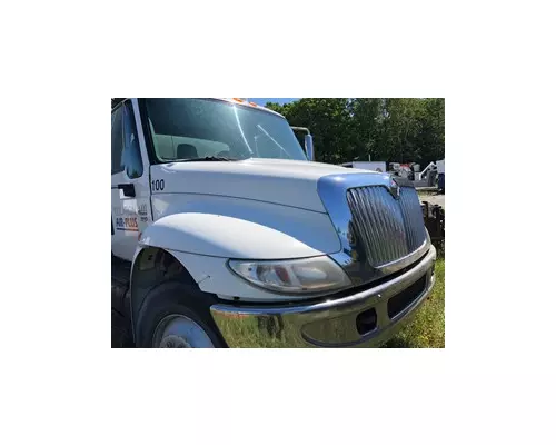 INTERNATIONAL 4300 Hood