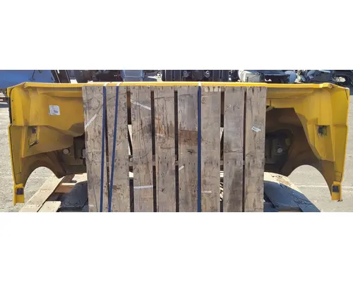 INTERNATIONAL 4300 Hood