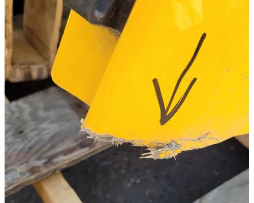 INTERNATIONAL 4300 Hood