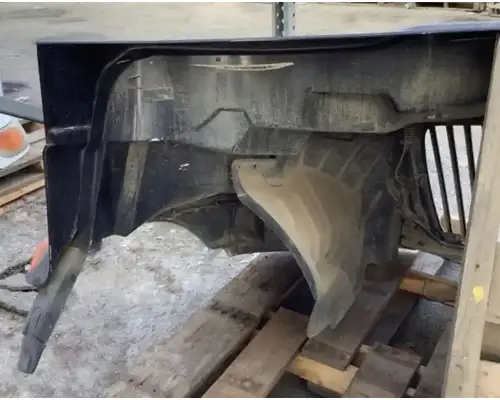 INTERNATIONAL 4300 Hood