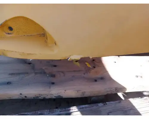 INTERNATIONAL 4300 Hood