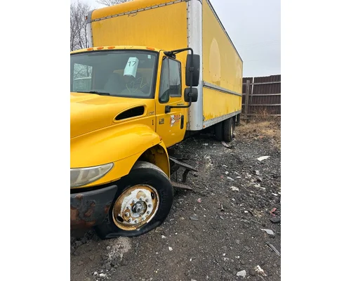 INTERNATIONAL 4300 Hood