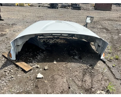 INTERNATIONAL 4300 Hood