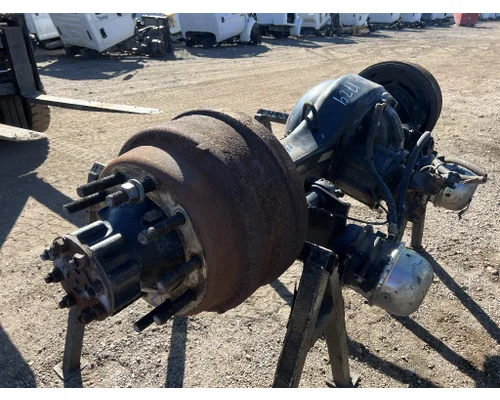 INTERNATIONAL 4300 Hub