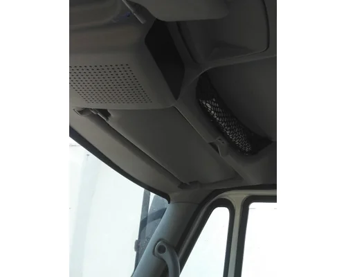INTERNATIONAL 4300 INTERIOR SUN VISOR